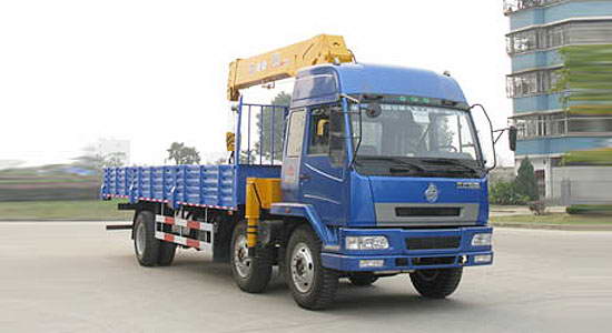 東風柳汽随車吊