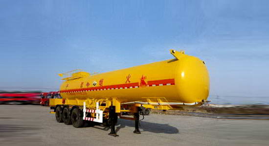 化工液體運輸半挂車