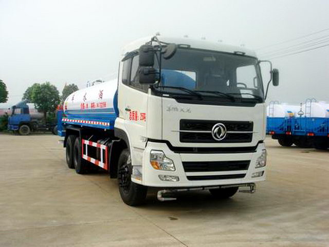 東風天龍後八輪18噸灑水車