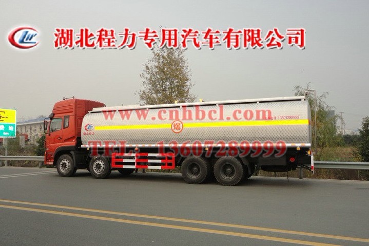 東風天龍前四後八鋁合金油罐車