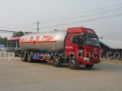 國四解放前四後八液化氣體運輸車